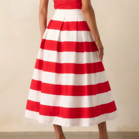 Elegant Red and White Striped Midi Dress - Picture 2 of 2